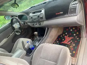 Toyota Camry 2004 Red