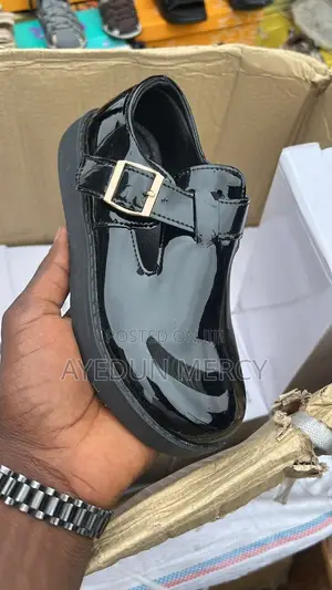 Back to School Shoe for Girls