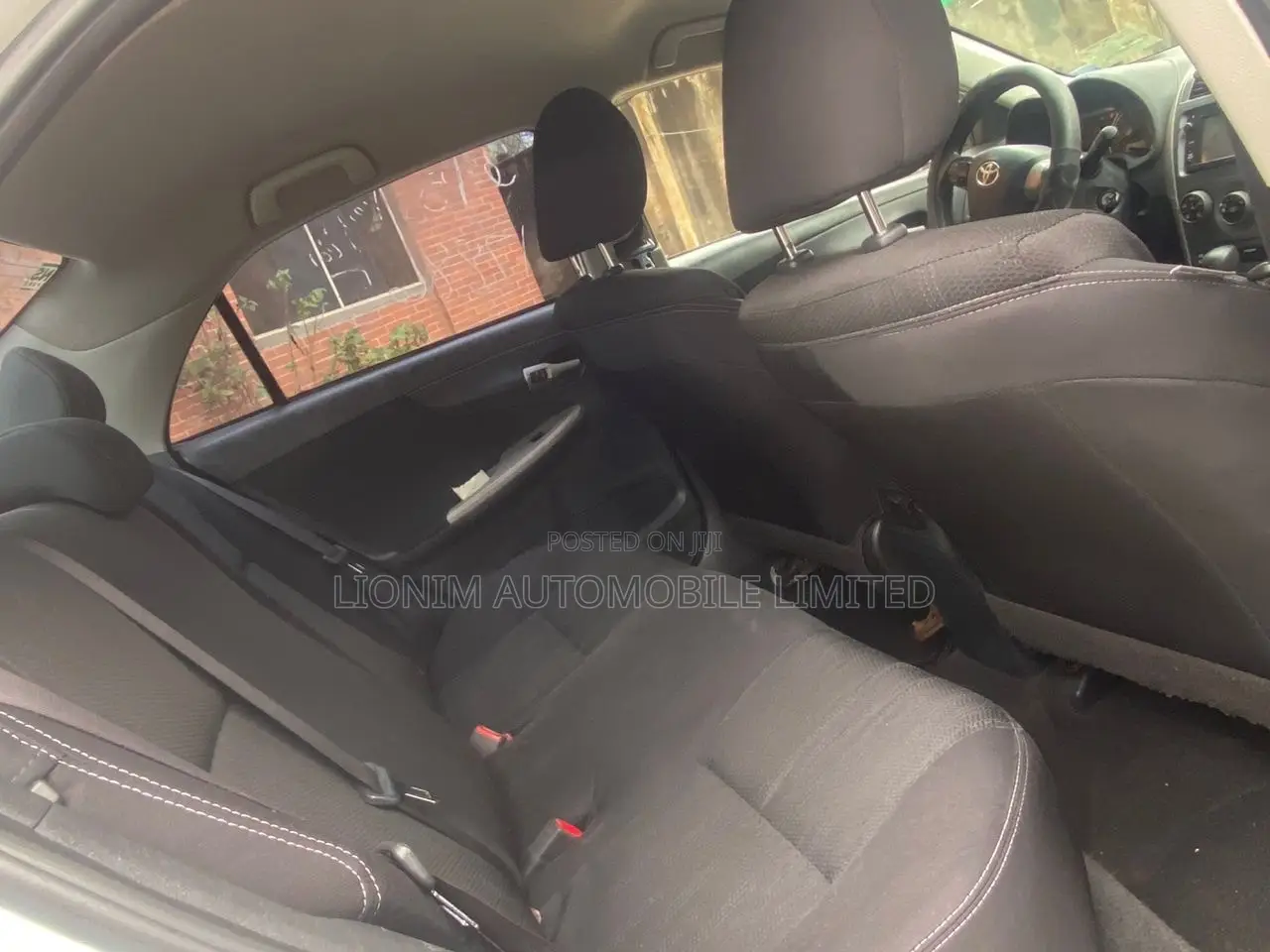 Toyota Corolla S 4dr Sedan (1.8L 4cyl 4A) 2013 White
