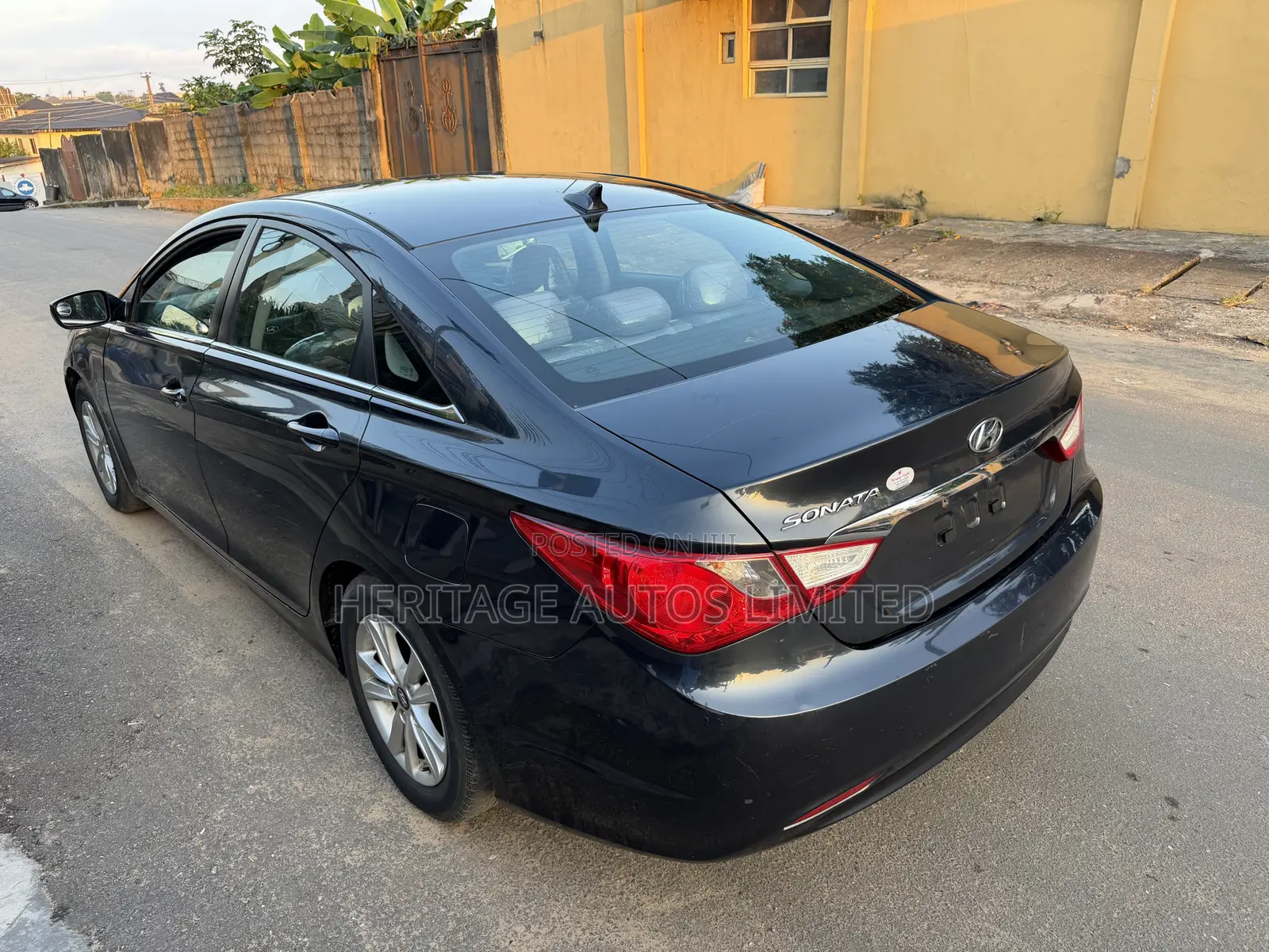 Hyundai Sonata 2012 Gray
