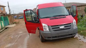 Ford Transit 2009 Red