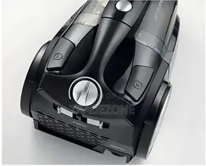 Kenwood Bk Bagless - 1800w Vacuum Cleaner - 2lt (Vbp60.000.bk )