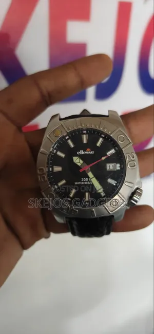 Vintage Ellesse 300m Water-Resistant Dive Watch