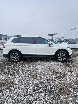 Volkswagen Tiguan 2022 White
