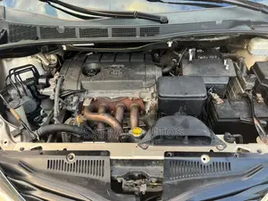 Toyota Sienna 2011 Beige