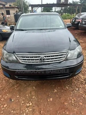 Toyota Avalon 2002 Black