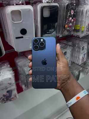 Apple iPhone 15 Pro Max 256 GB