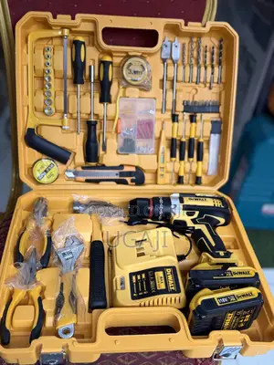 Dewalt Drilling Machines and 118pcs Tools Set