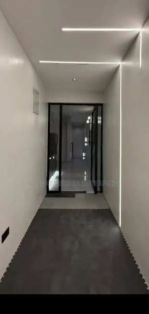 Furnished 5bdrm Duplex in Danfodil Estate, Lekki Phase 2 for sale