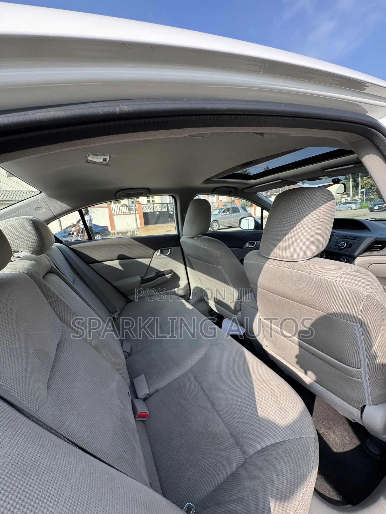 Honda Civic 2012 White