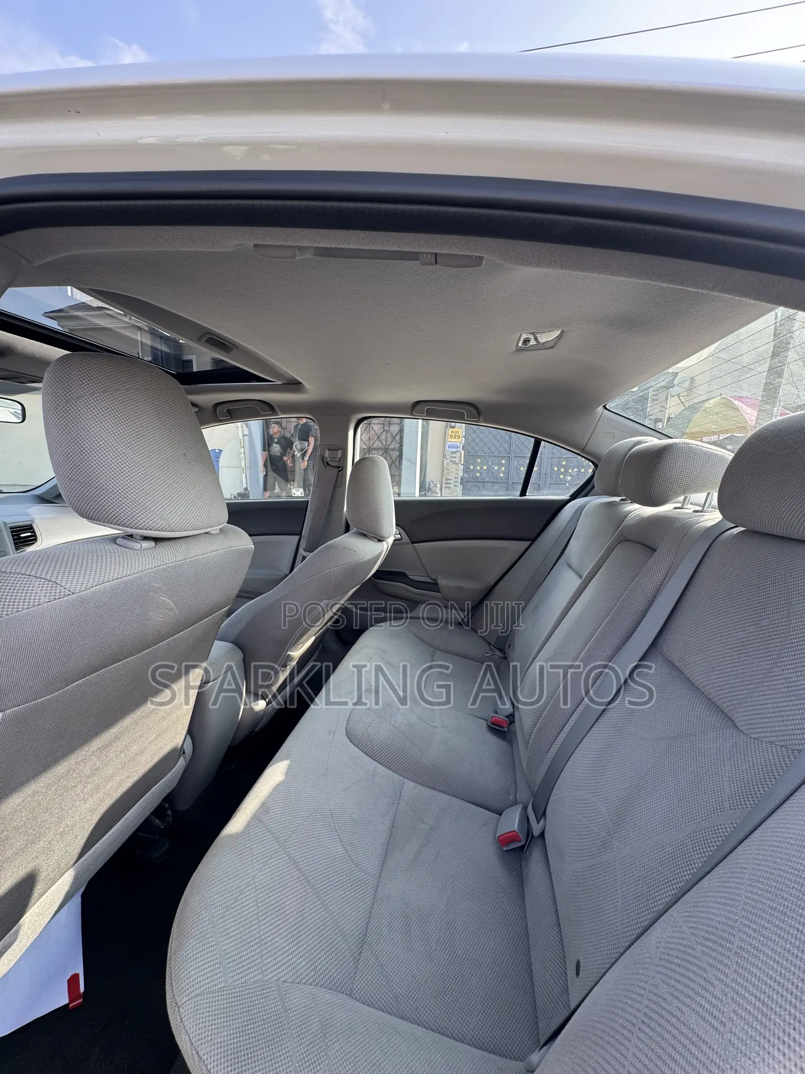 Honda Civic 2012 White