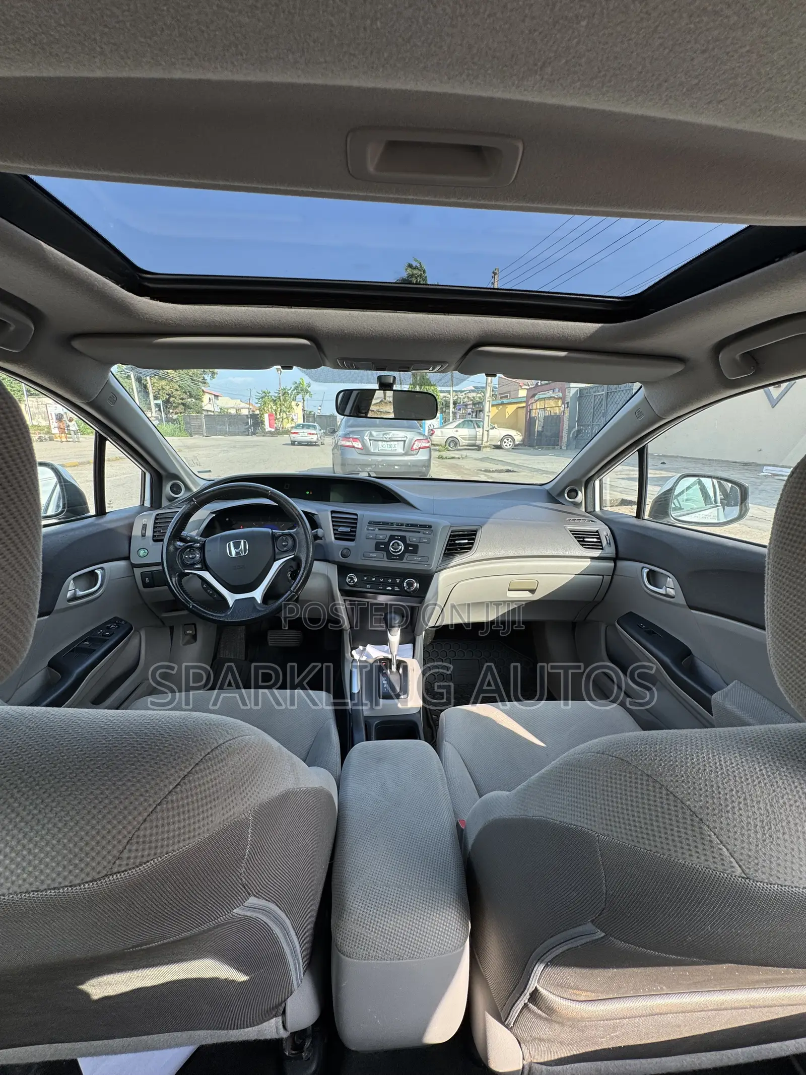 Honda Civic 2012 White