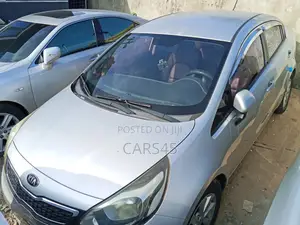 Kia Rio 2012 Silver