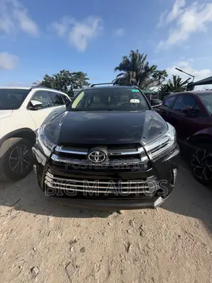Toyota Highlander 2016 Black