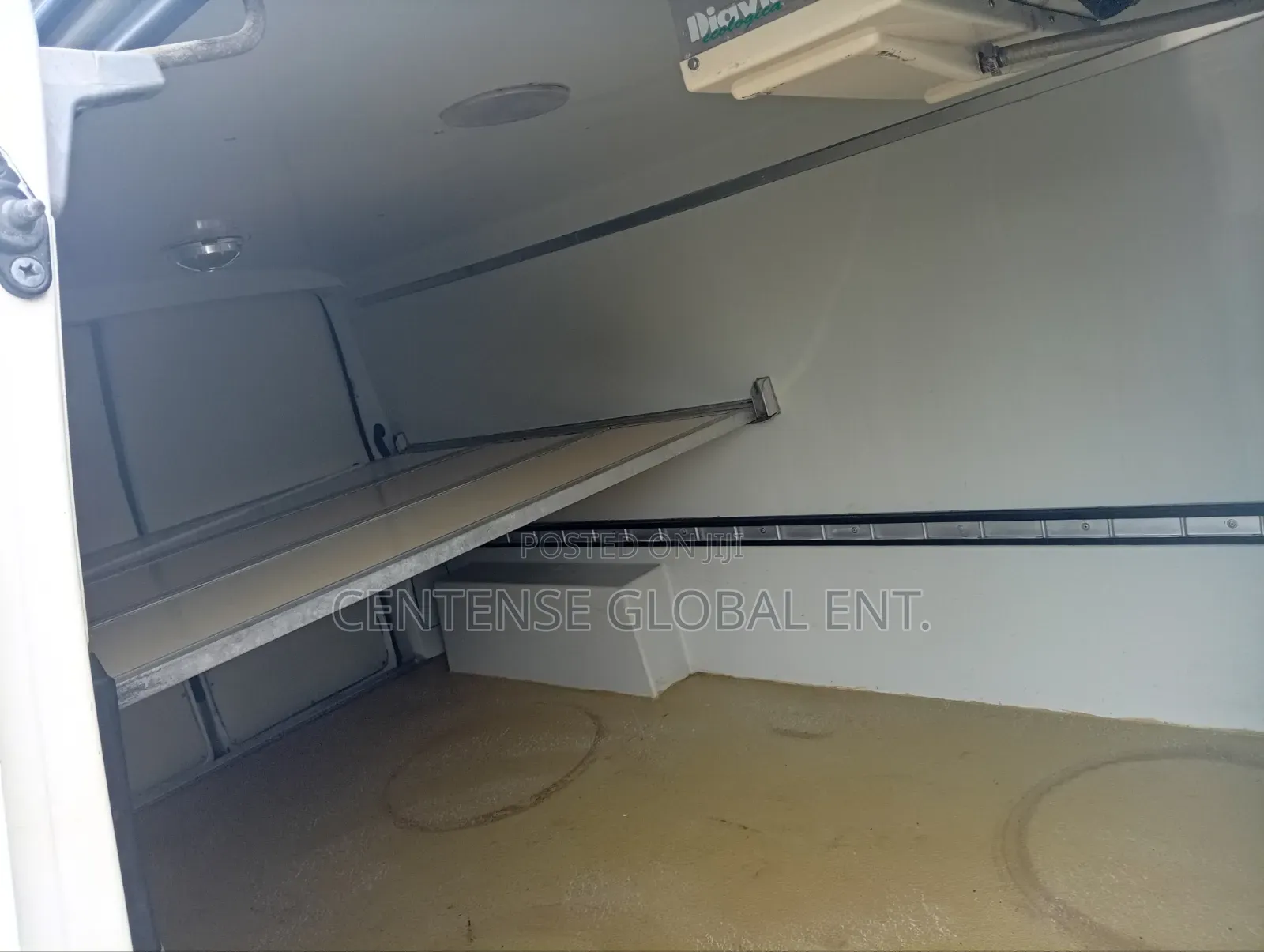 Volkswagen Transporter 2003 White