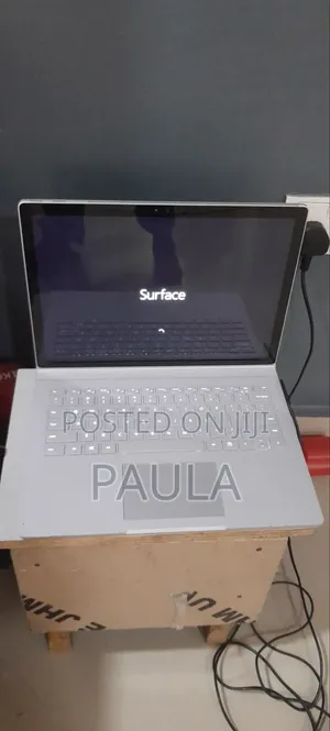 Laptop Microsoft Surface 8GB Intel Core i5 HDD+SSD 256GB
