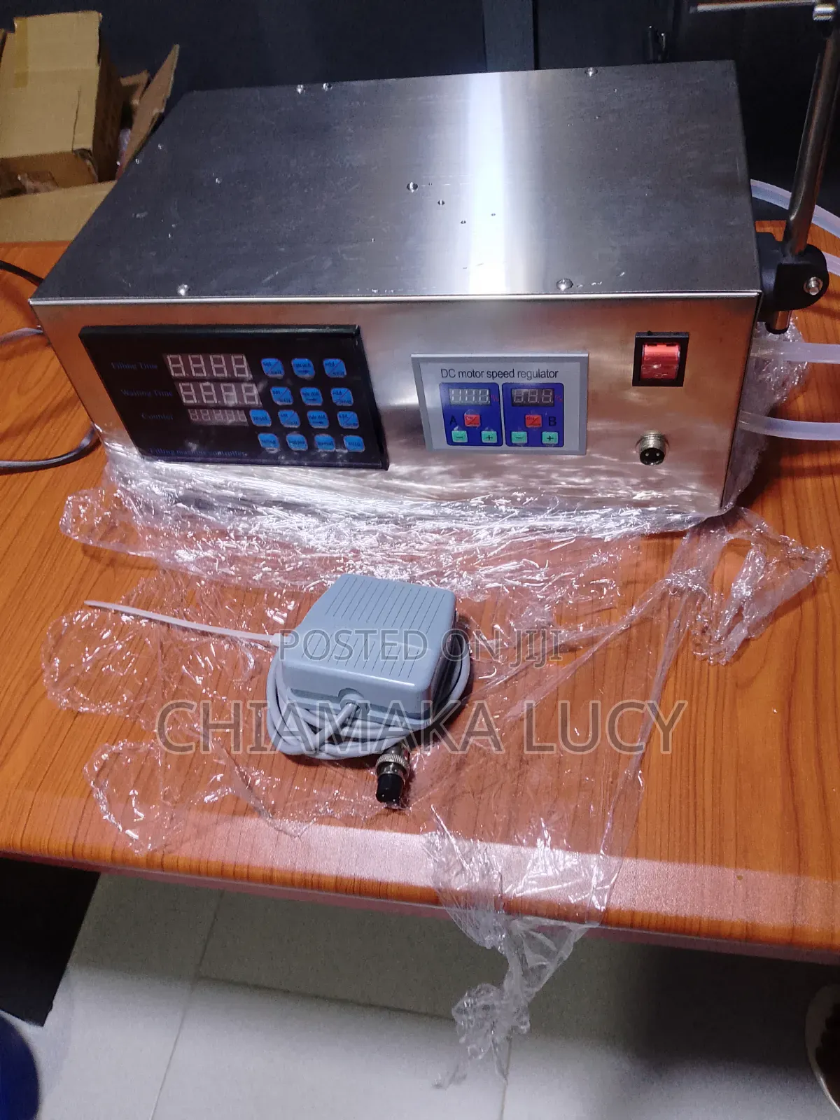 Double Head Digital Liquid Filling Machine
