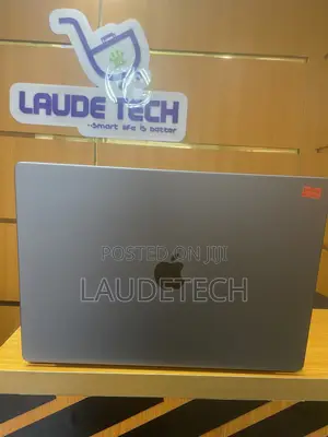 Laptop Apple MacBook Pro 2021 M1 32GB Apple M1 Pro SSD 1T