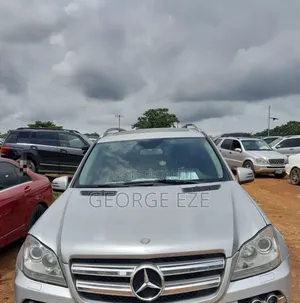 Mercedes-Benz GL-Class 2009 Silver