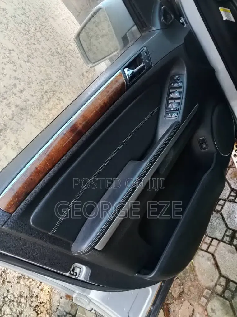 Mercedes-Benz GL-Class 2009 Silver