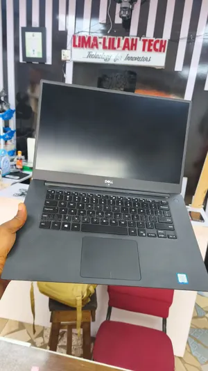 Laptop Dell Precision 5530 16GB Intel Core i7 SSD 512GB