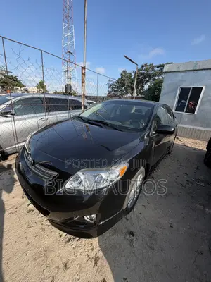 Toyota Corolla 2010 Black