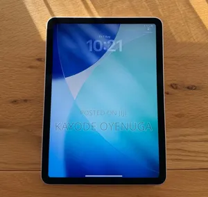 Apple iPad Air (2020) 64 GB Gray