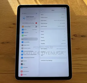 Apple iPad Air (2020) 64 GB Gray
