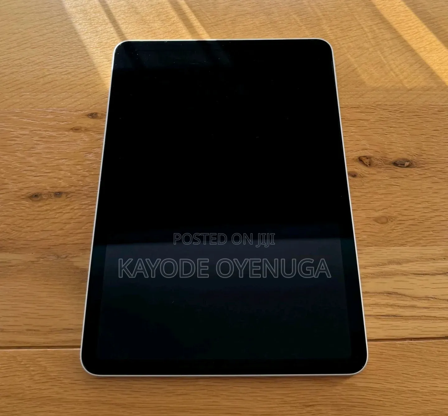 Apple iPad Air (2020) 64 GB Gray