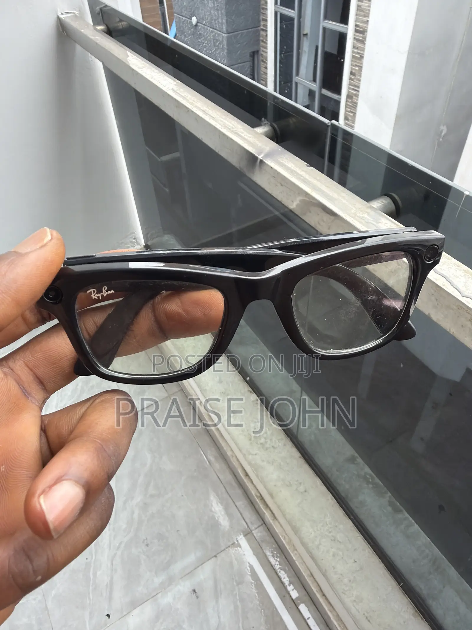 Meta Wayfarer Smart Glasses
