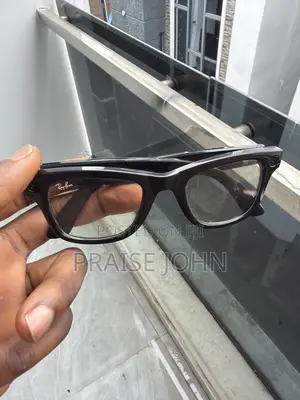 Meta Wayfarer Smart Glasses