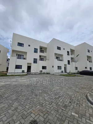 4bdrm Townhouse / Terrace in Beach Resort Estate, Osapa london for rent