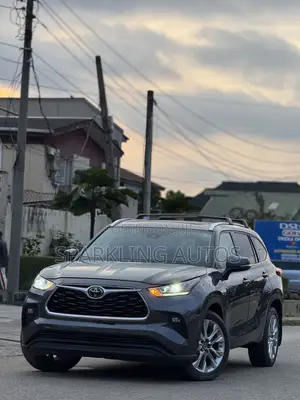 Toyota Highlander 2020 Gray