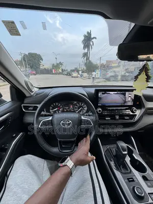 Toyota Highlander 2020 Gray