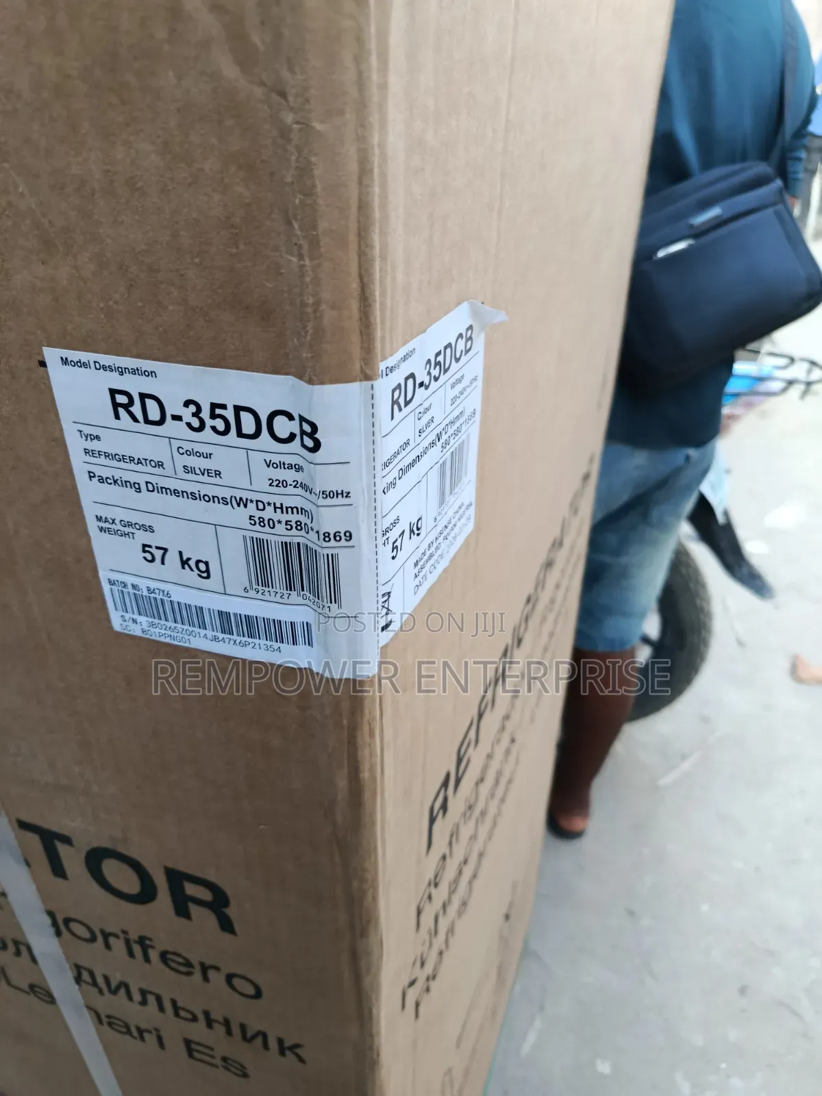 HISENSE Refrigerator 35Dcb Down Freezer