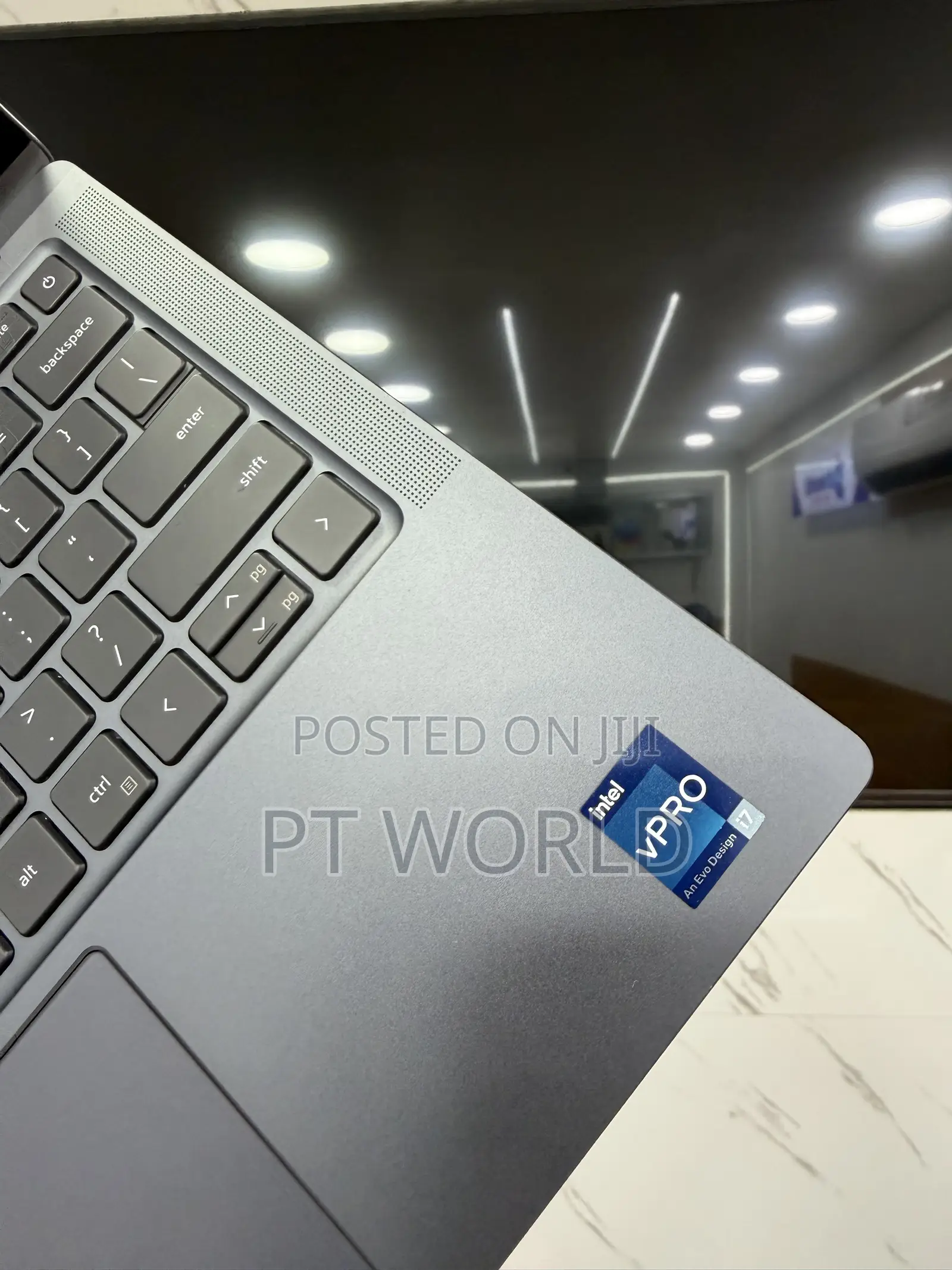 Laptop Dell Latitude 9430 16GB Intel Core i7 SSD 512GB