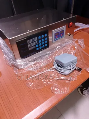 Double Head Digital Liquid Filling Machine