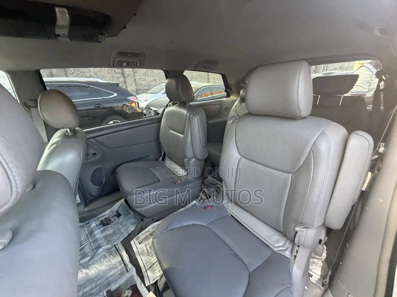 Toyota Sienna 2005 White