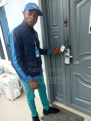 Safe, Durable & Affordable Smart Card Locks