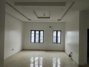 3bdrm Apartment in Paradise Estate, Life Camp for sale