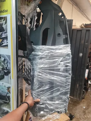Radiator Plastic for Lexus Rx 350 2013 Model
