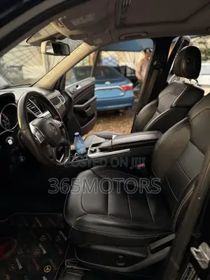 Mercedes-Benz M Class 2015 Black