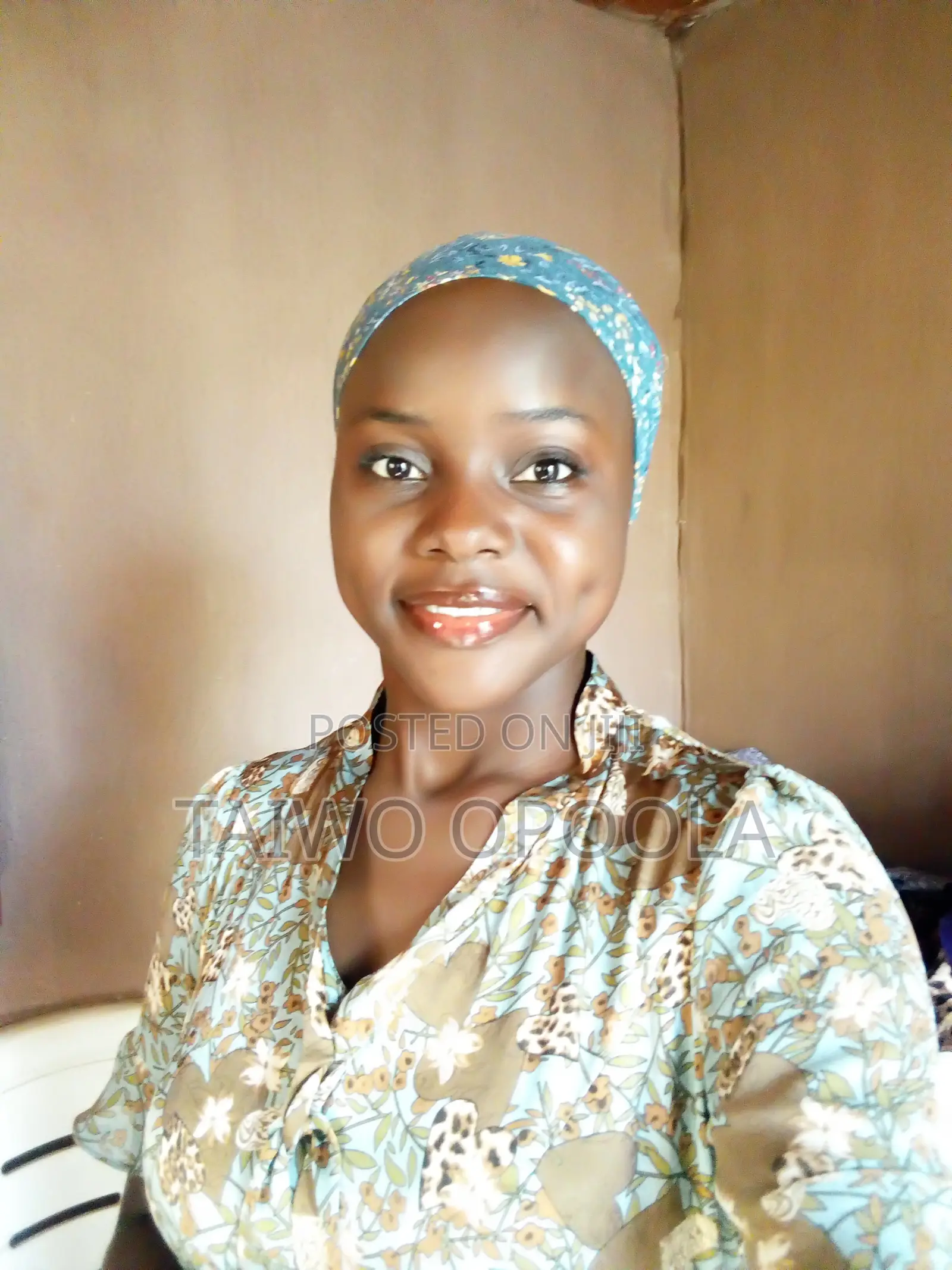 Sales Representatives ( Female)