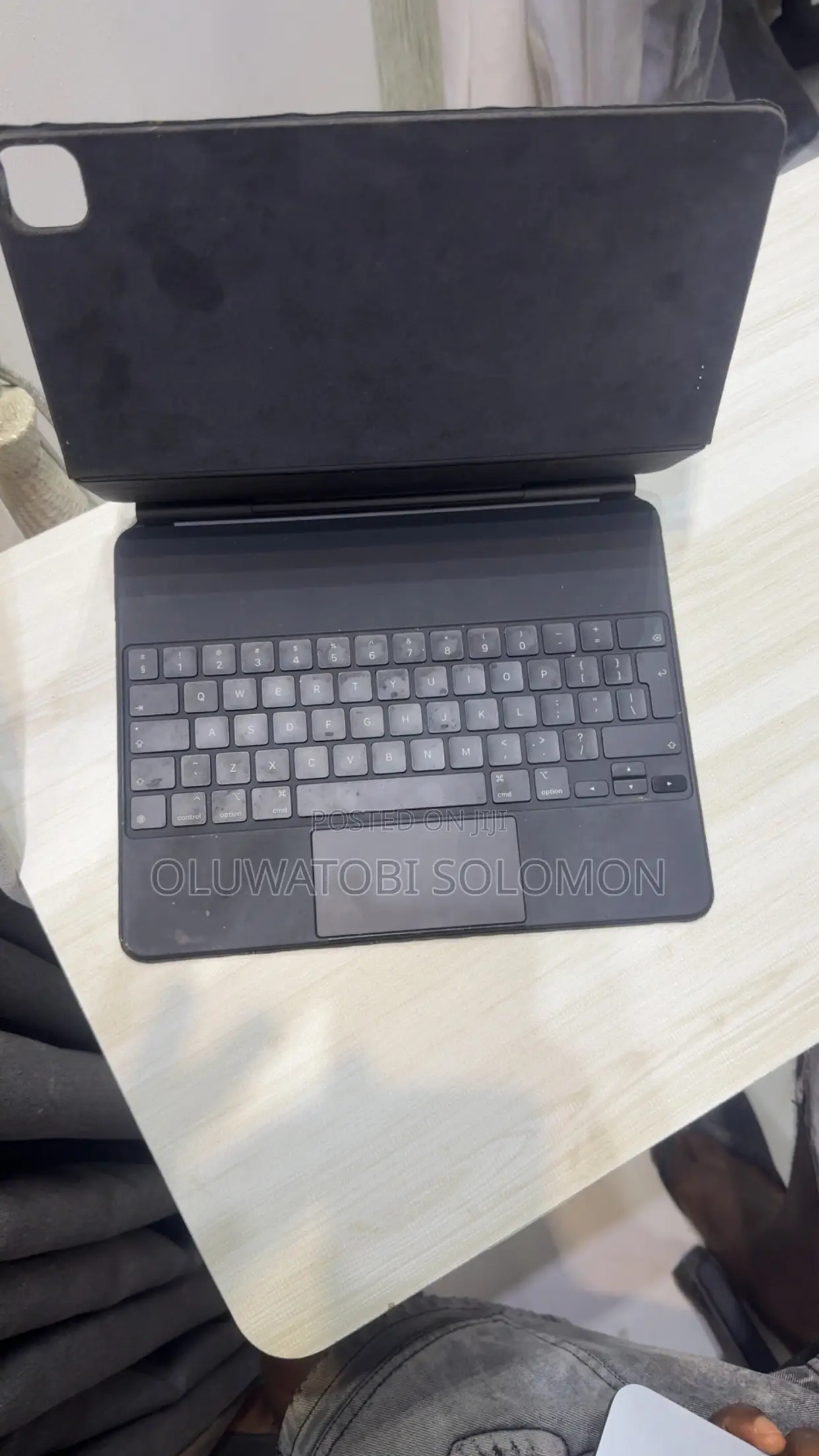 Magic Keyboard for iPad Pro 13
