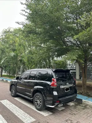 Toyota Land Cruiser Prado 2.7 VVT-i 2014 Black