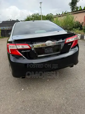 Toyota Camry XLE V6 4dr Sedan (3.5L 6cyl 6A) 2013 Black
