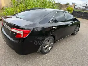 Toyota Camry XLE V6 4dr Sedan (3.5L 6cyl 6A) 2013 Black
