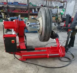 HeavyDuty Truck Tyre Changer