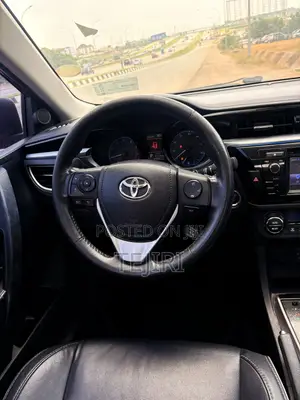 Toyota Corolla S 4dr Sedan (1.8L 4cyl CVT) 2014 Red