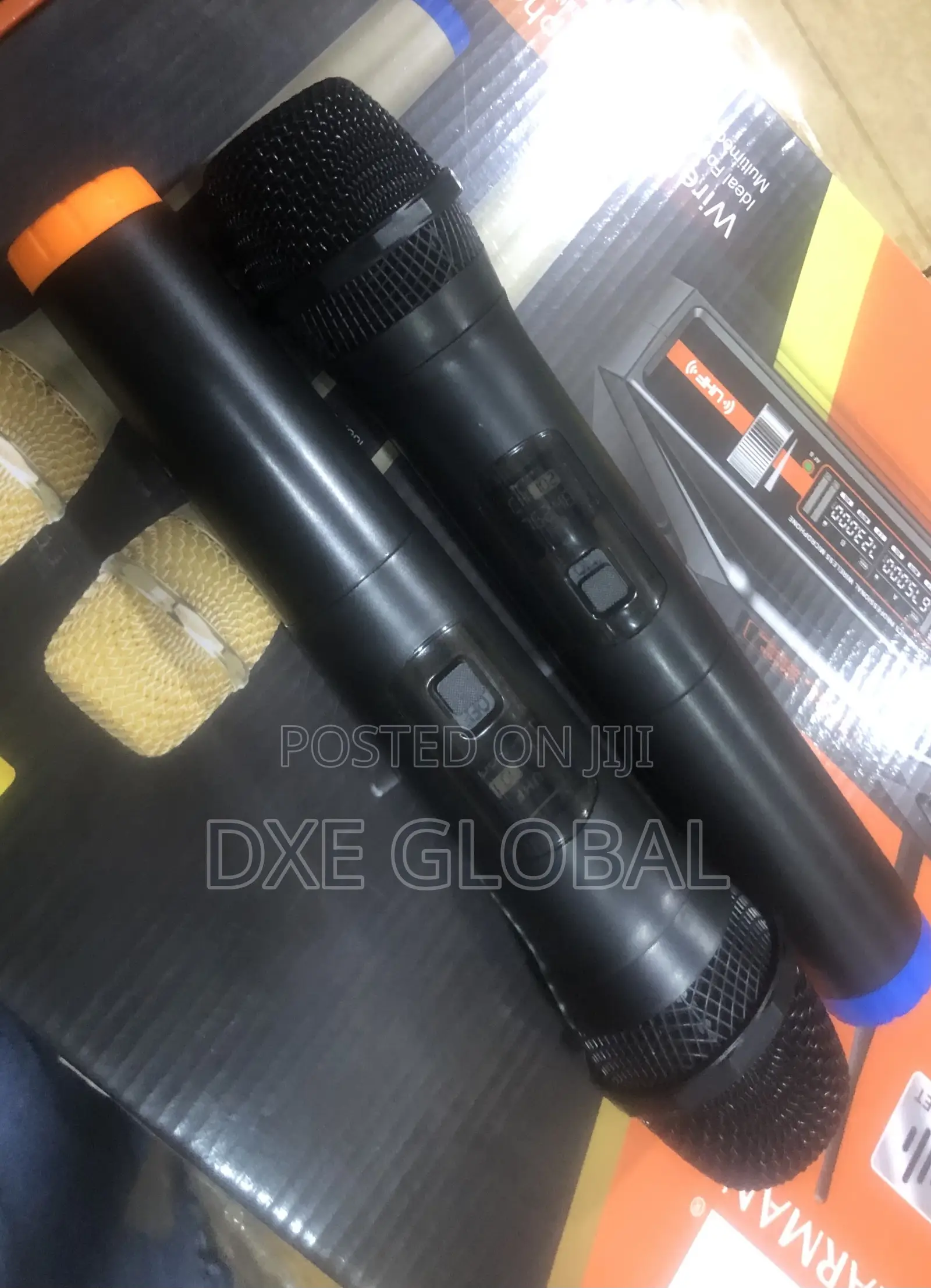JBL Wireless Microphone VM666